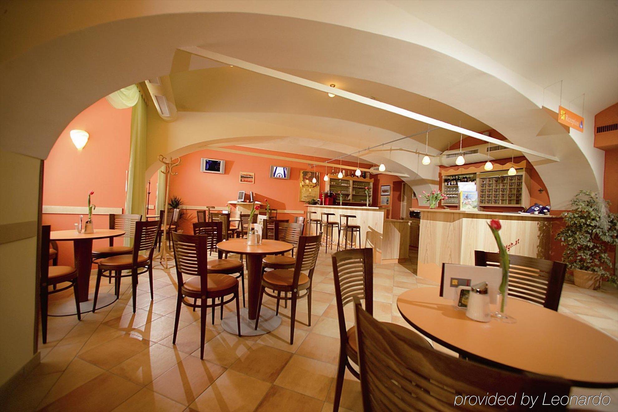 Jufa Hotel Oberwoelz-Lachtal Oberwoelz Stadt Restoran fotoğraf